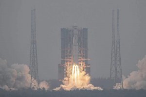 上?？婆d祝賀長征八號首飛成功